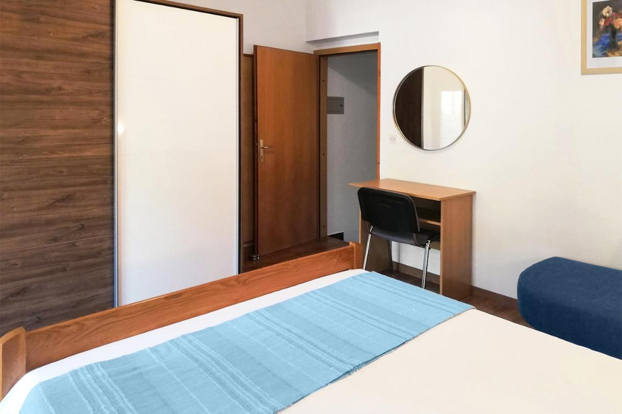 Apartments Silva พูลา ภายนอก รูปภาพ